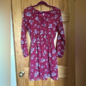 Maurices, red floral dress, long sleeve, neck tie, size XS/S, can fit larger